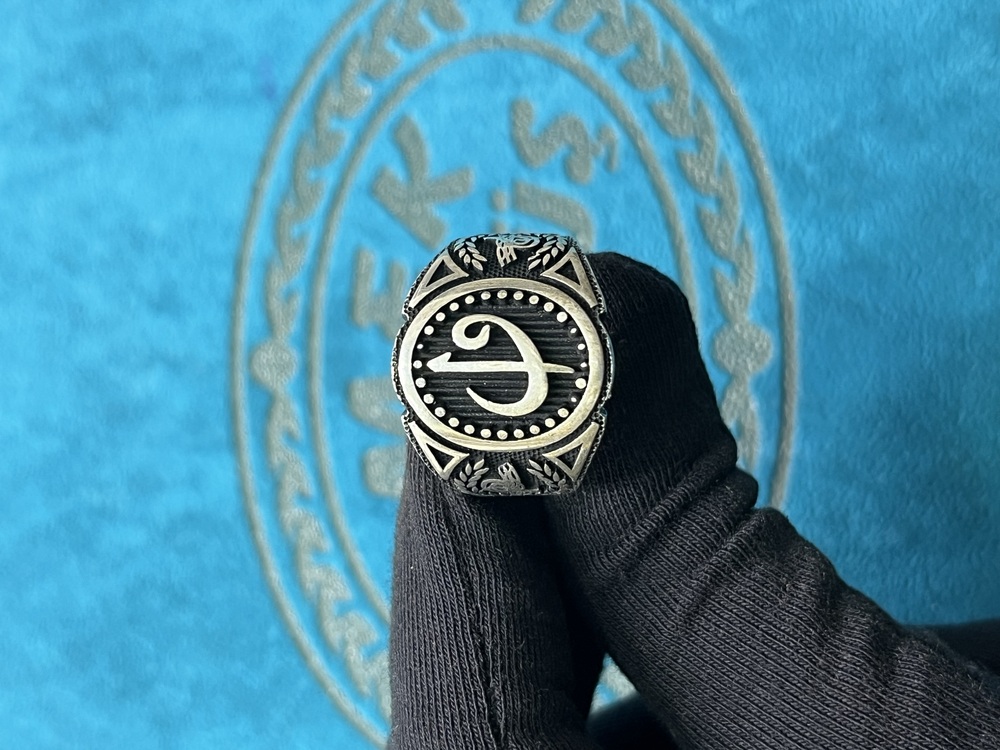 EY-474