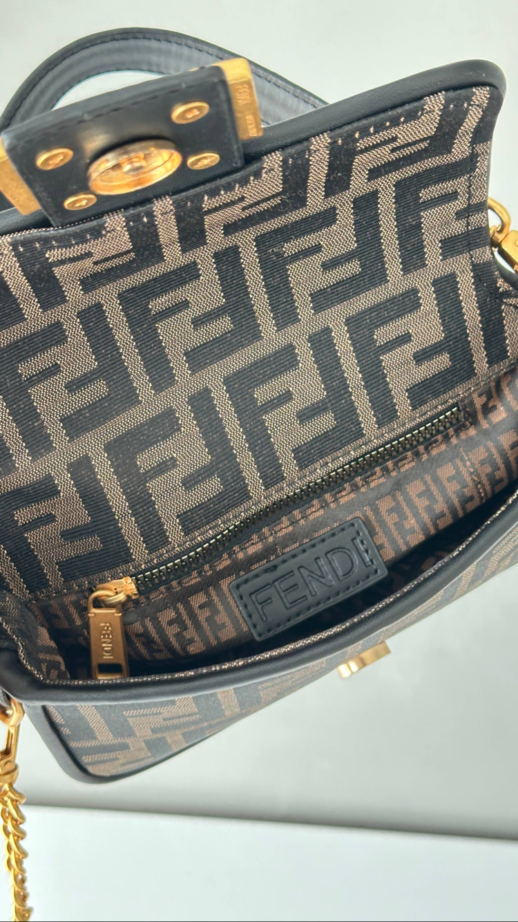 Fendi Baguette Mini Fabric