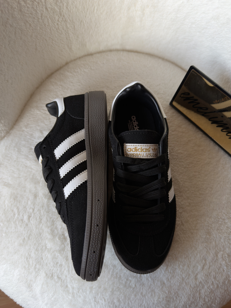 Adidas Spezial Sneaker - Siyah Süet / Beyaz Şerit