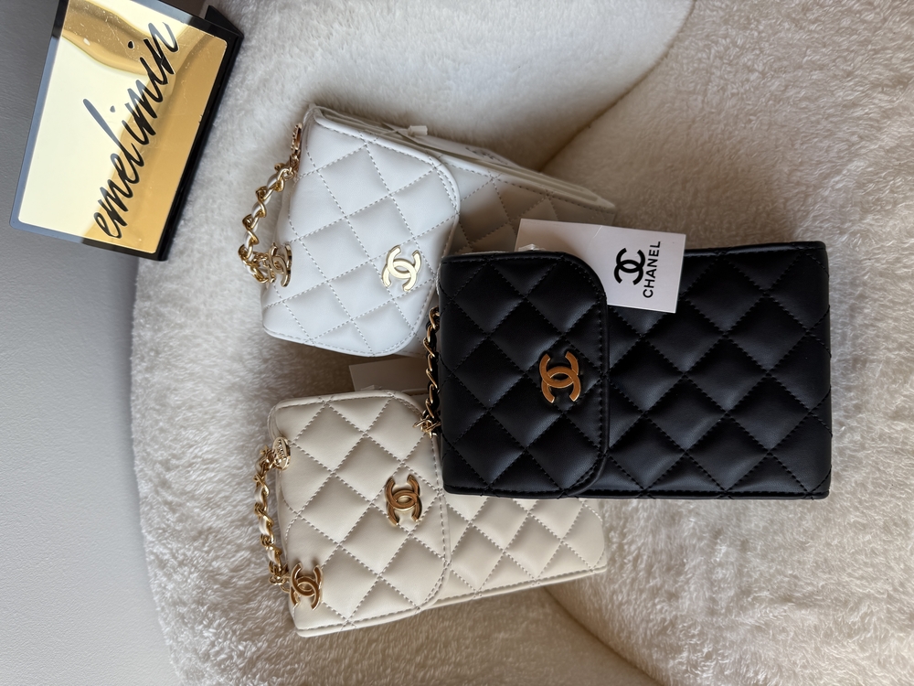 Chanel Telefon Çantası 
