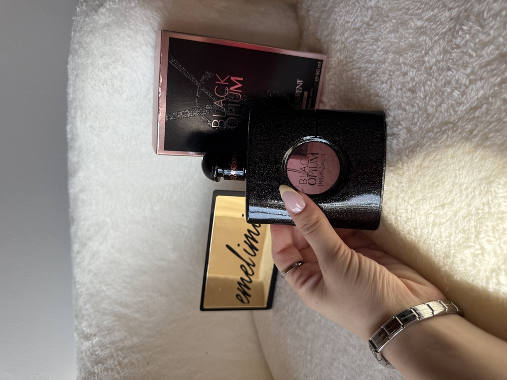 İthal Yves Saint Laurent Black Opium Eau de Parfum 90 ml
