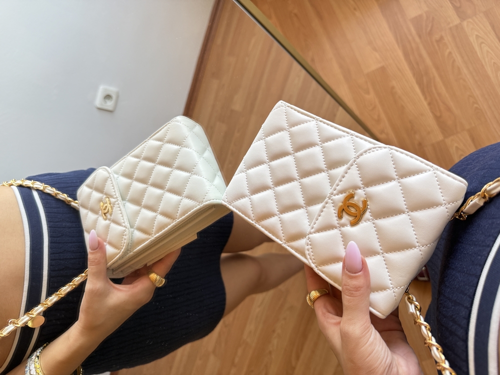 Chanel Telefon Çantası 
