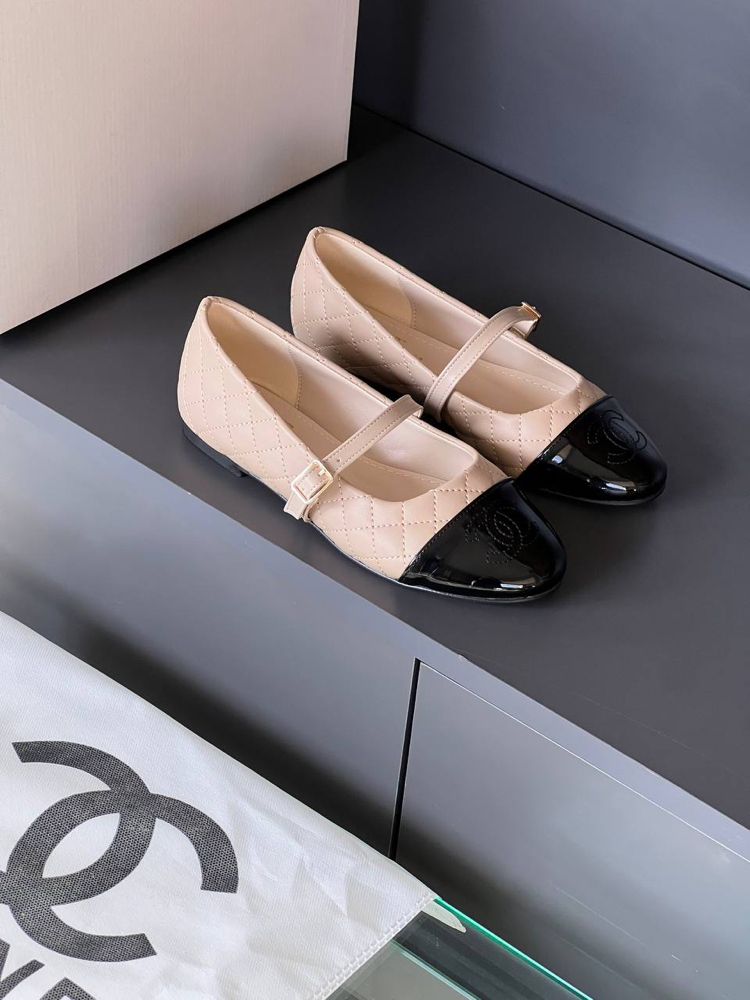 Chanel Krem Babet