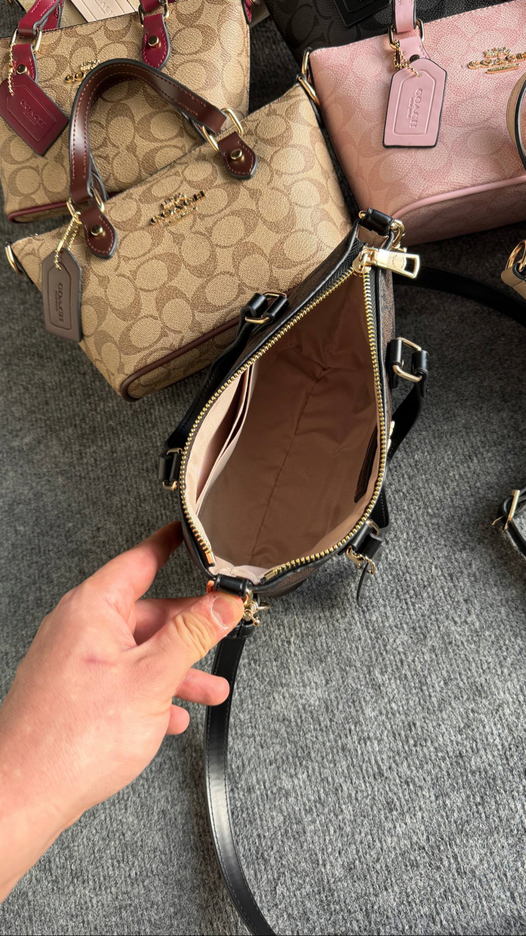 Coach Mini Gallery Bag