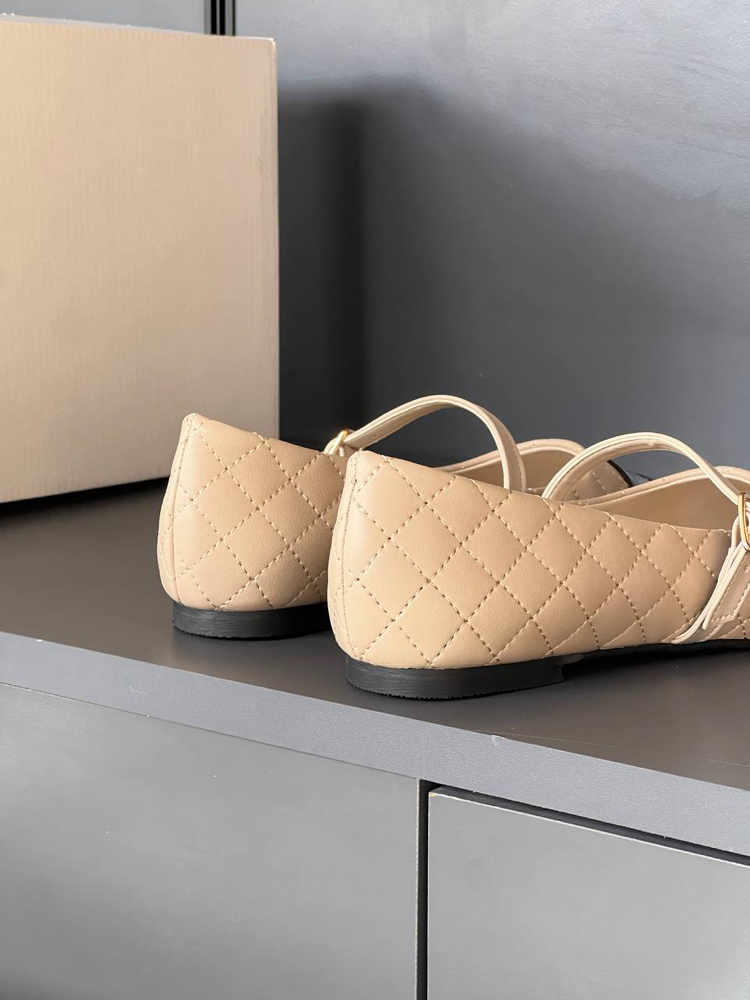 Chanel Krem Babet