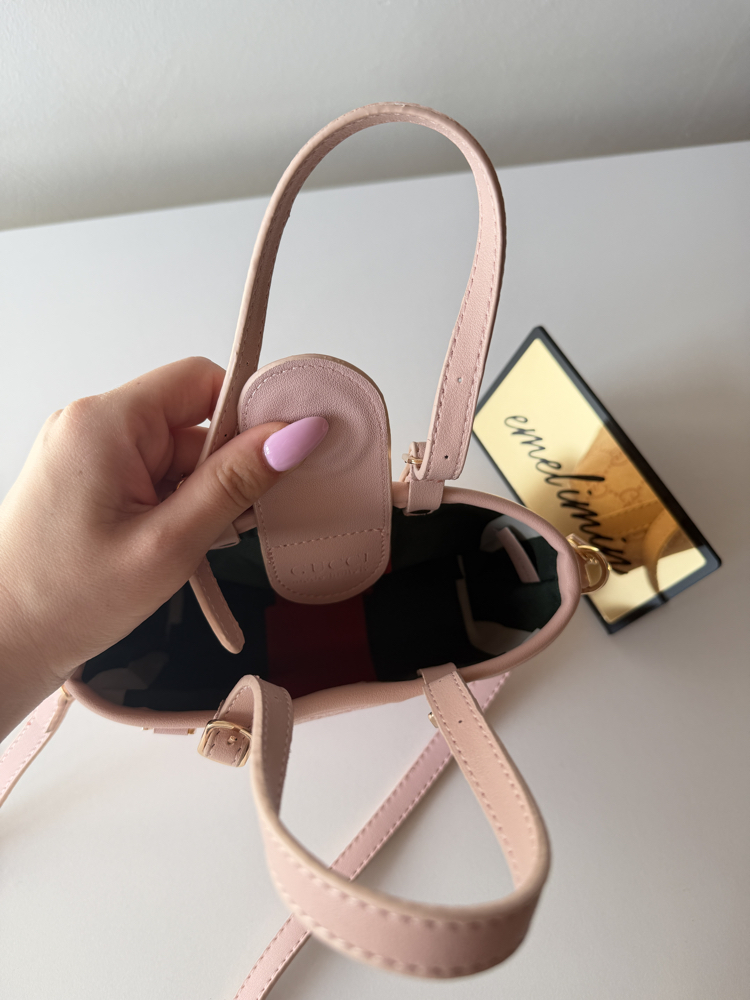Gucci GG Emblem Mini
