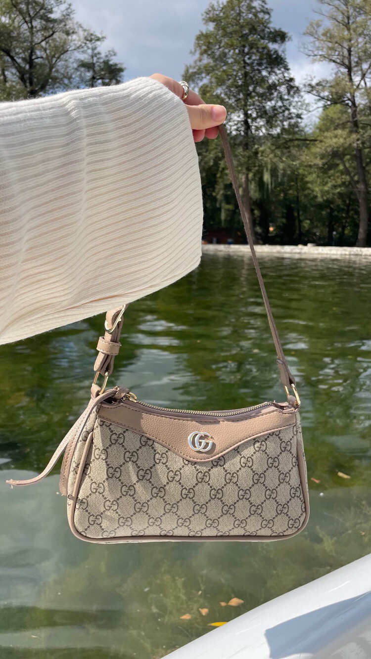 GUCCİ Vizon Omuz Çantası