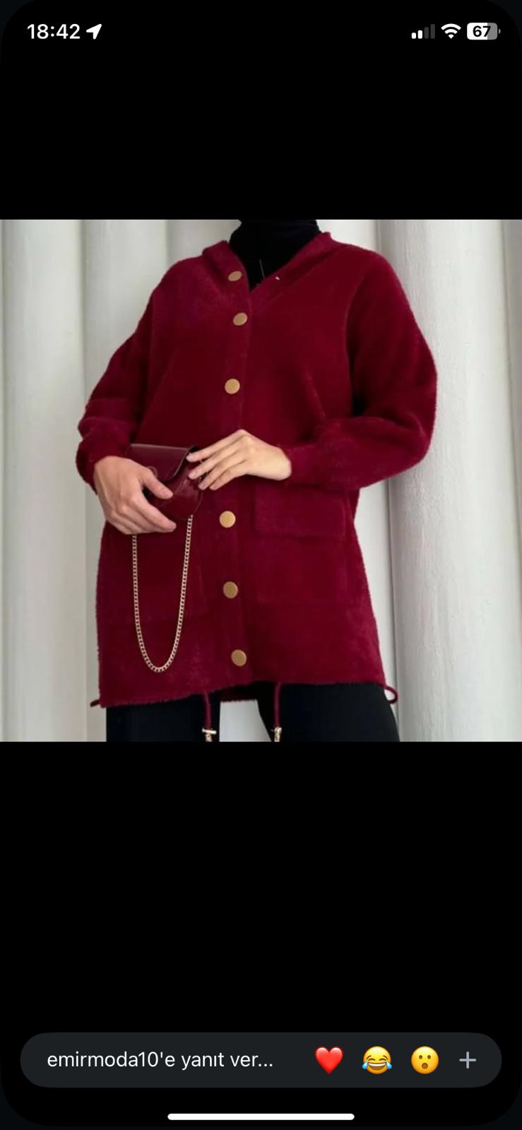 Gold Düğmeli Peluş Triko Hırka