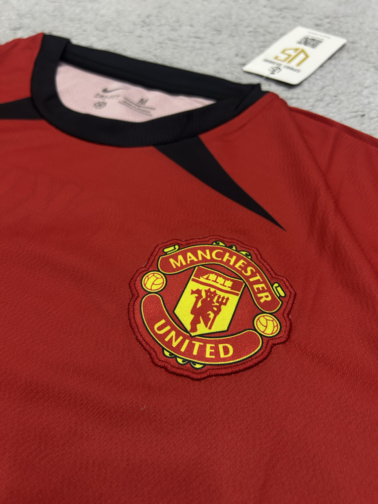 Beckham Manchester Utd retro