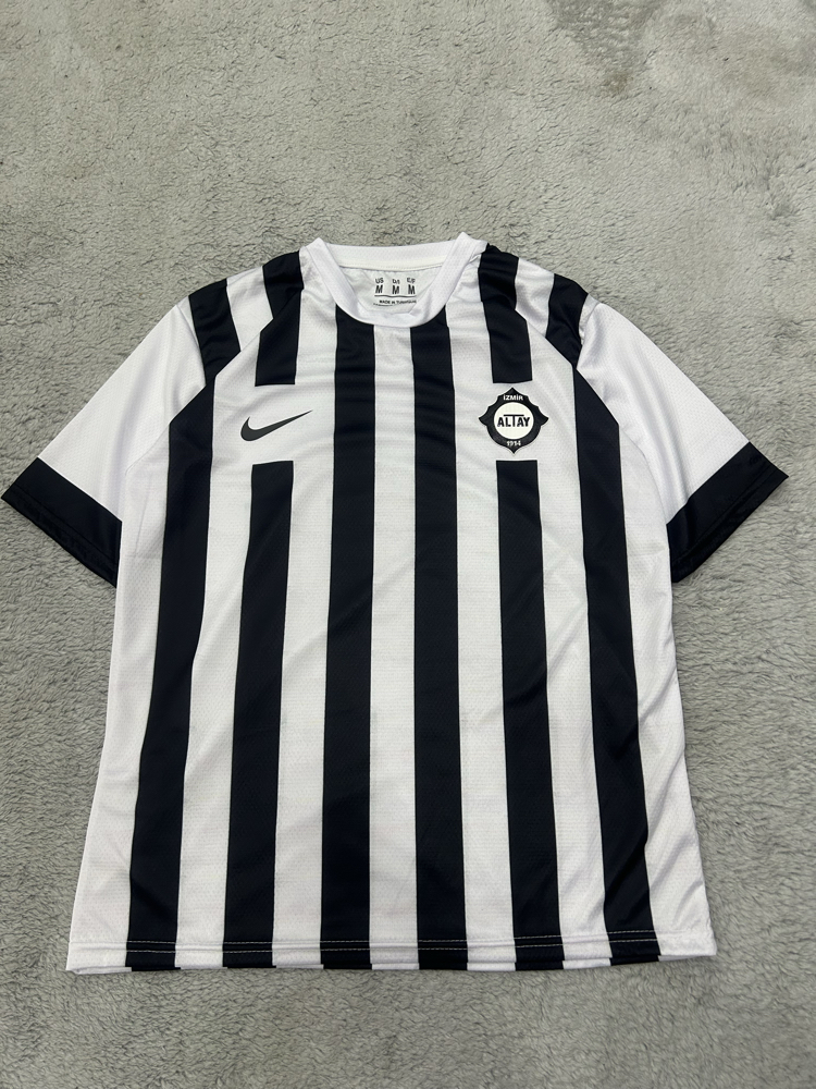 Altay efsane çubuklu forma