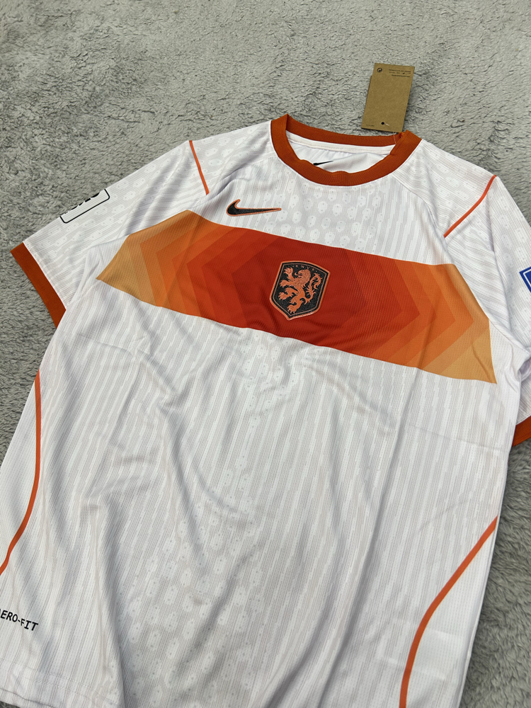 Hollanda 2026 deplasman premium