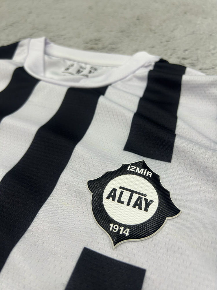 Altay efsane çubuklu forma