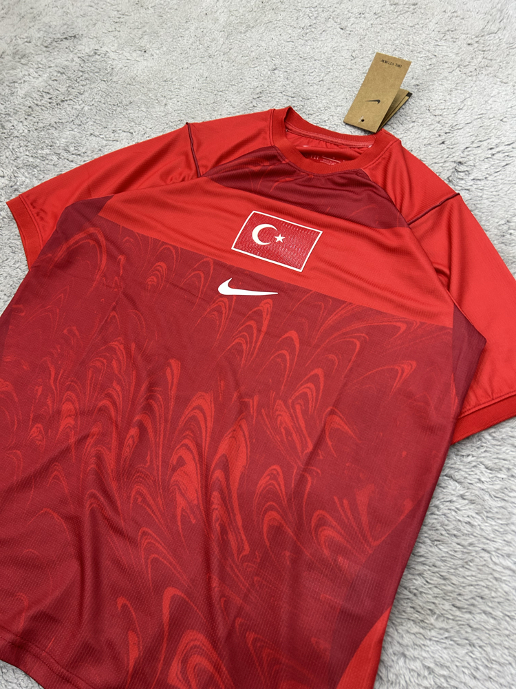 Türkiye 2026 Kırmızı Premium kalite