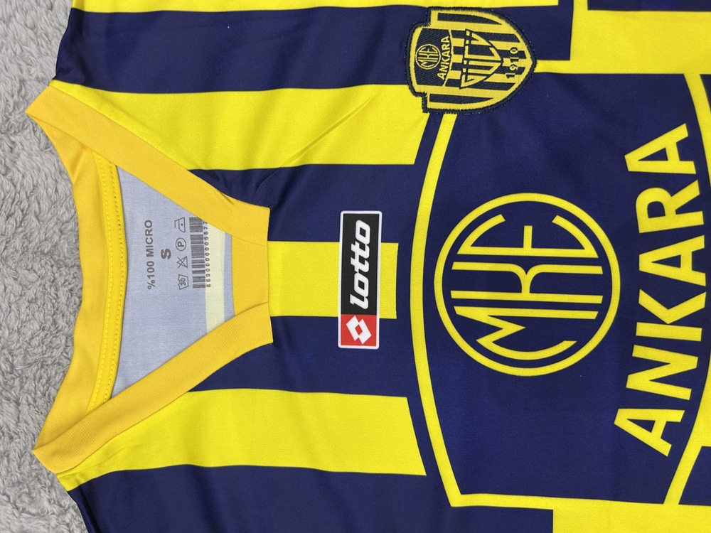 Ankaragücü çubuklu forma