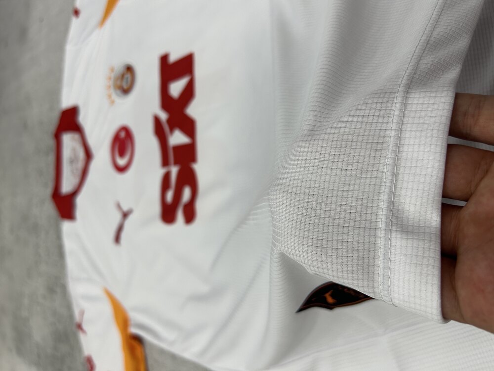 25/26 deplasman forması