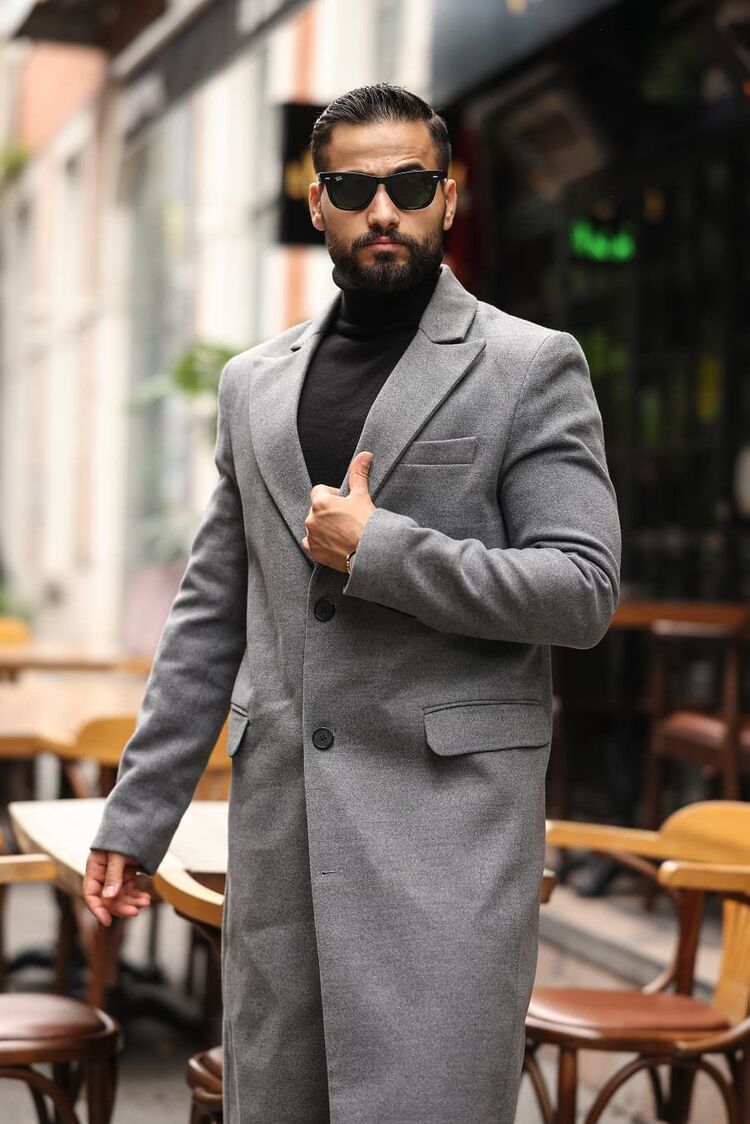 Kod: 2502 | Gri Erkek Modern Fit Kaşe Kaban – Diz Altına Uzanan En Uzun Model 