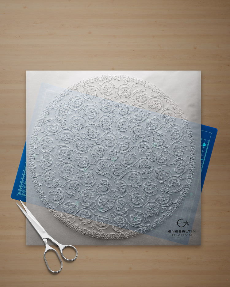 Perforated Stencil 30 cm. - Kutahya Classic Single Carnation Tile Plate Pattern