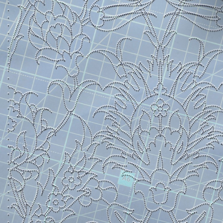 Perforated Stencil 20 x 20 cm – Ulama Symmetrical Hatayi Tile Pattern