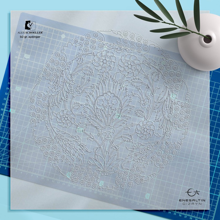Perforated Stencil 30 cm. - Classic Iznik 1575 Symmetrical Rose and Dagger Leaf Tile Plate Pattern