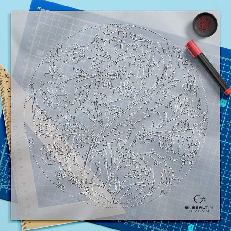 Perforated Stencil 18 cm. - Classic Tile Pattern with Plant Motifs