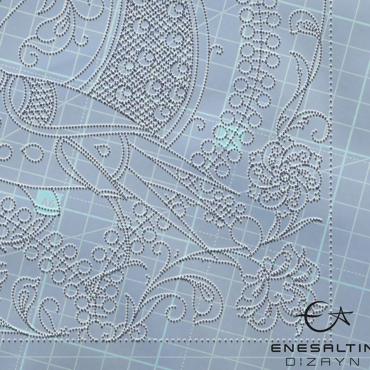 Perforated Stencil 20 x 20 cm. - Seljuk Peacock and Free Lotus Motif Tile Pattern