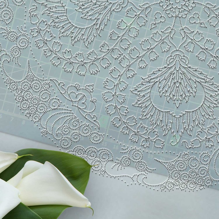 Perforated Stencil 30 cm. - Classic Iznik 1622 Thorn Hyacinth 4 Symmetrical Tile