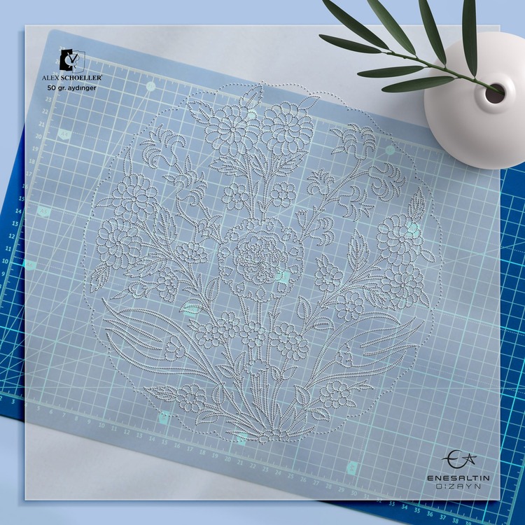 Perforated Stencil 25 cm. - Original Iznik 19th century Chrysanthemum Hyacinth Tulip Tile Pattern