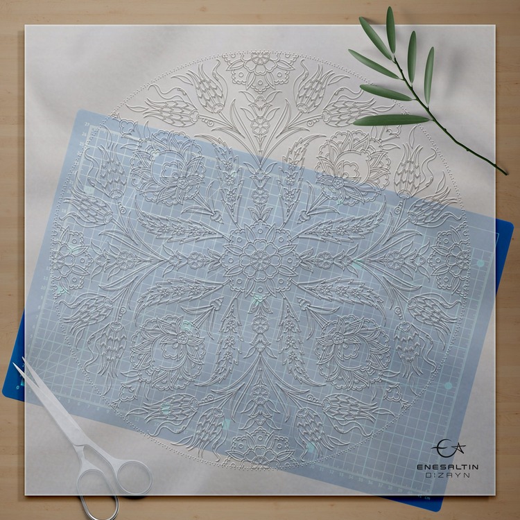 Perforated Stencil 50 cm. - Symmetrical Lale Hatayi Tile Plate Pattern