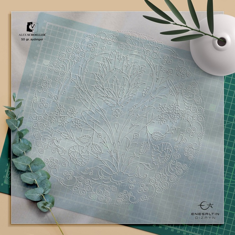 Perforated Stencil 30 cm. - Classic Iznik 1575 Rose, Hyacinth and Reed Leaf Tile Plate
