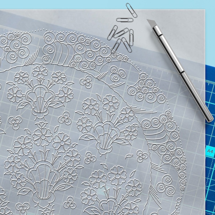 Perforated Stencil 30 cm. - Iznik Tile Pattern with Claw Bouquet Motif