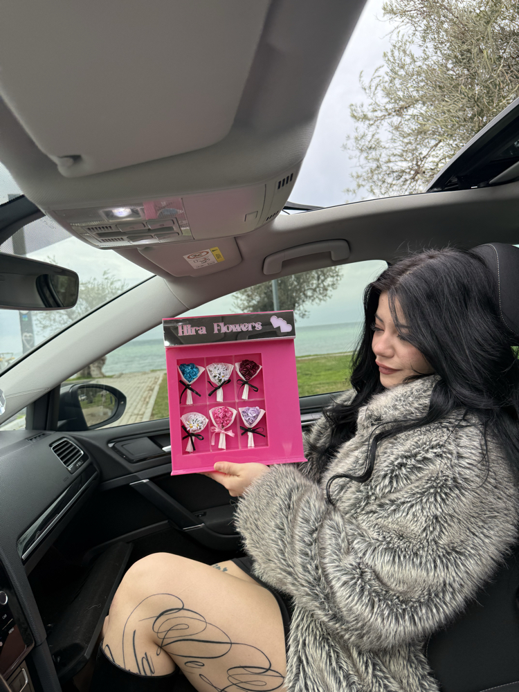 KİŞİYE ÖZEL IŞIKLI ÇİÇEK OTOMATI PEMBE 