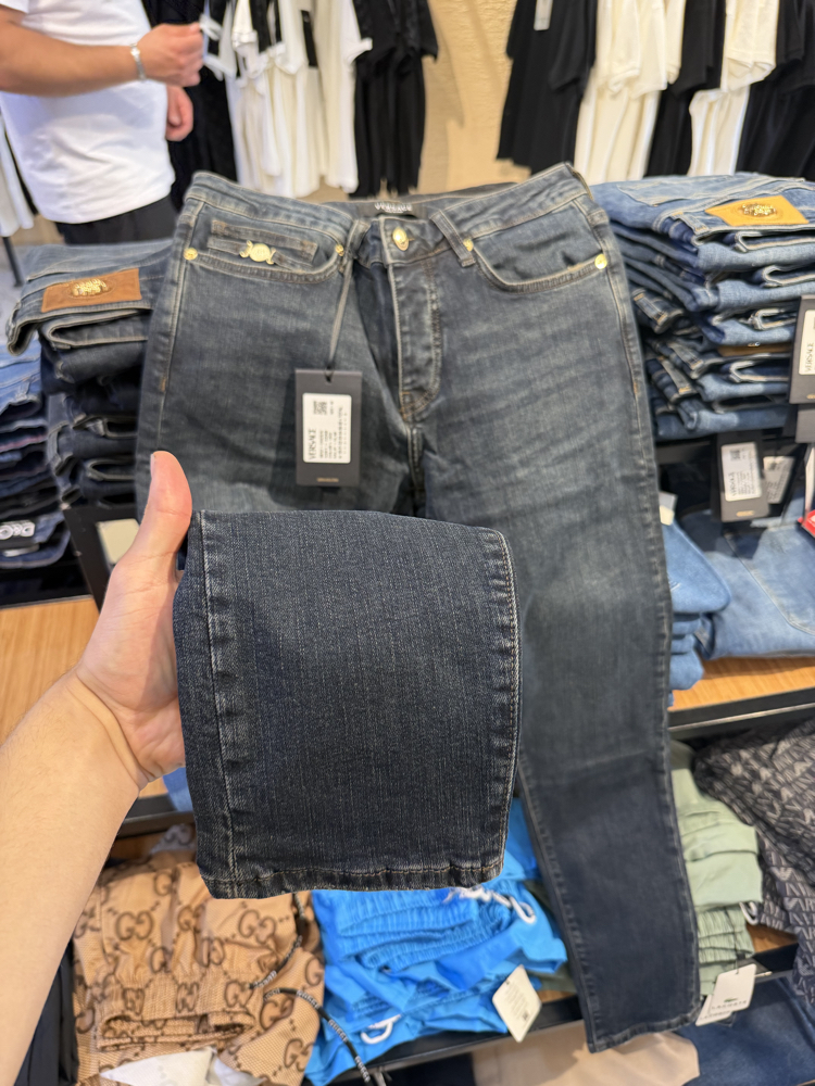 Versace kavi kot ultra premium 2026