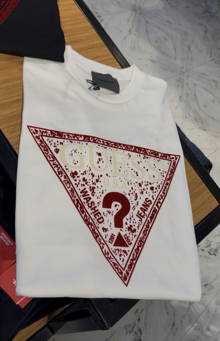 Guess flok baskı ultra premium 2026 beyaz