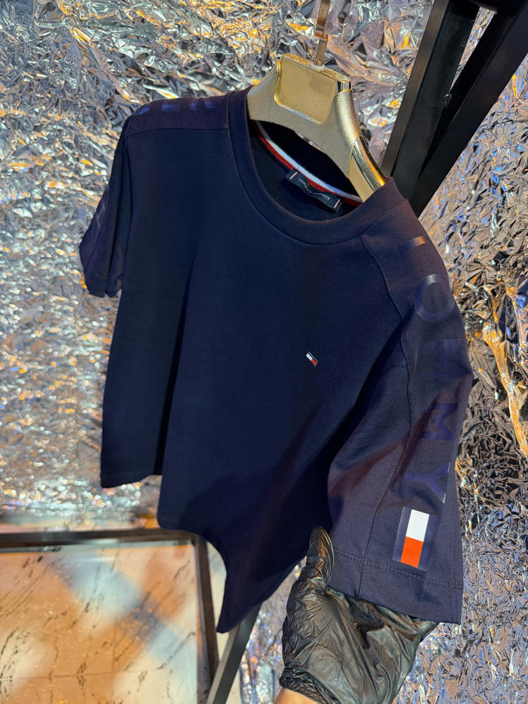 Tommy kol baskı ultra premium 2026 lacivert 