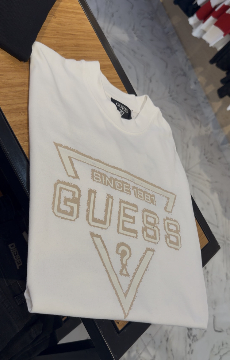 Guess new season 2026 beyaz ultra premium
