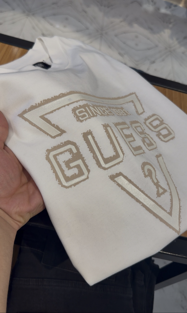 Guess new season 2026 beyaz ultra premium