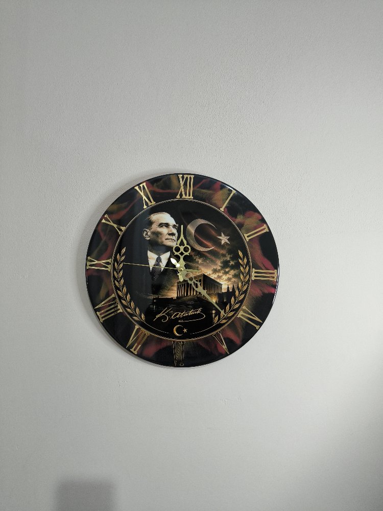 Kişiye Özel Epoksi Duvar Saati | 40 cm | El Yapımı | Fotoğraf, İsim ve Logolu Tasarım