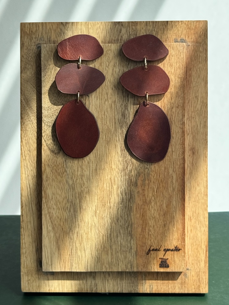 PEBBLE