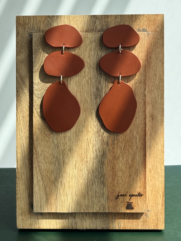 PEBBLE