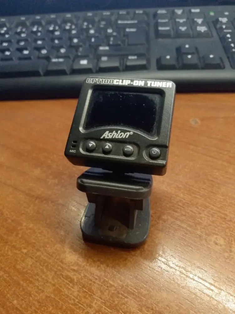 CPT100 Clip-On Tuner