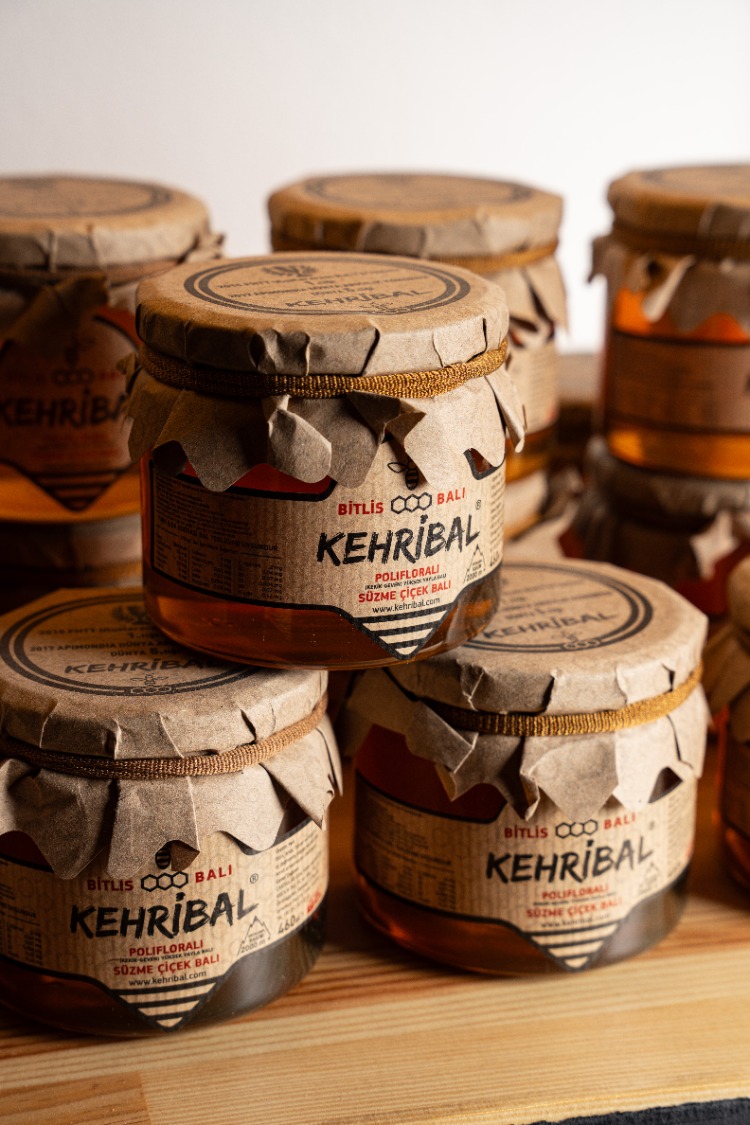 Kehribal Ödüllü Çiçek Balı 460 gr