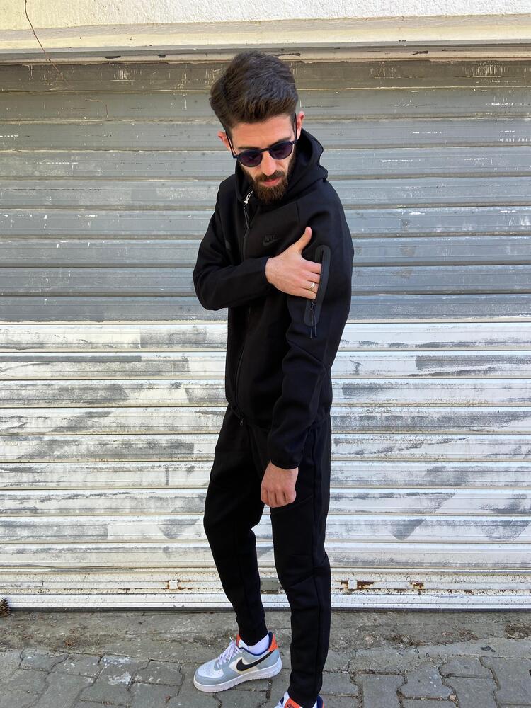 Nike Tech Fleece Siyah Takım