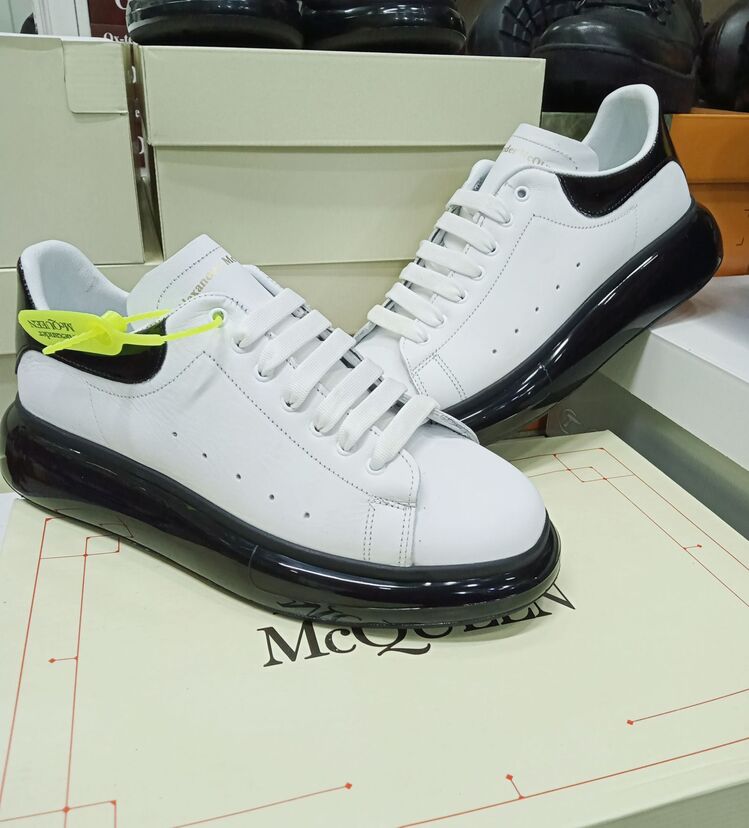 İC DİS KOMPLE HAKİKİ DERİ ALEXANDER MCGUEEN