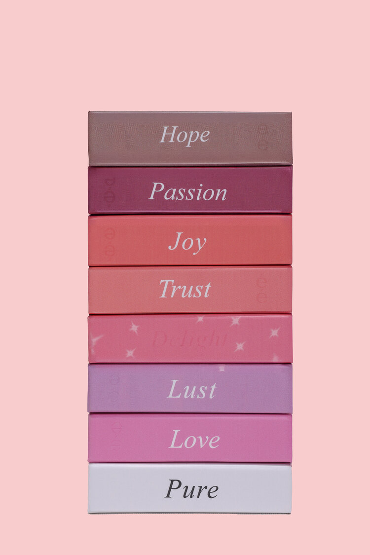 Passion (Koyu Kırmızı Işıltılı Allık)