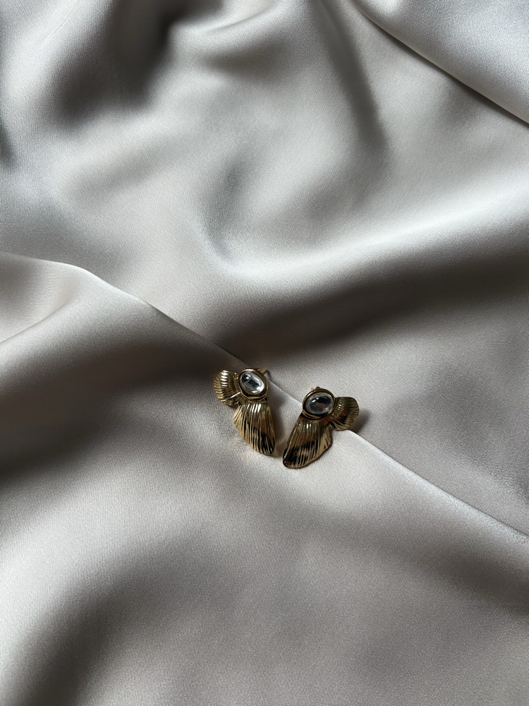 Gold küpe