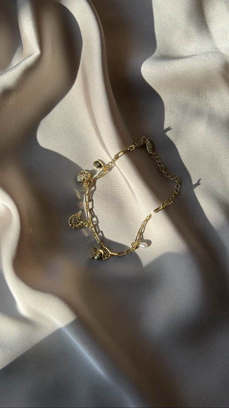 Gold bileklik