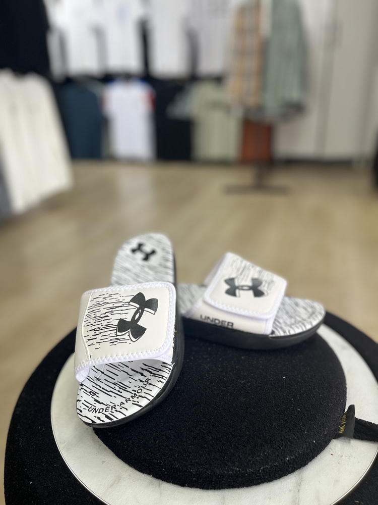 UNDER ARMOUR ÇIRTÇITLI TERLİK 