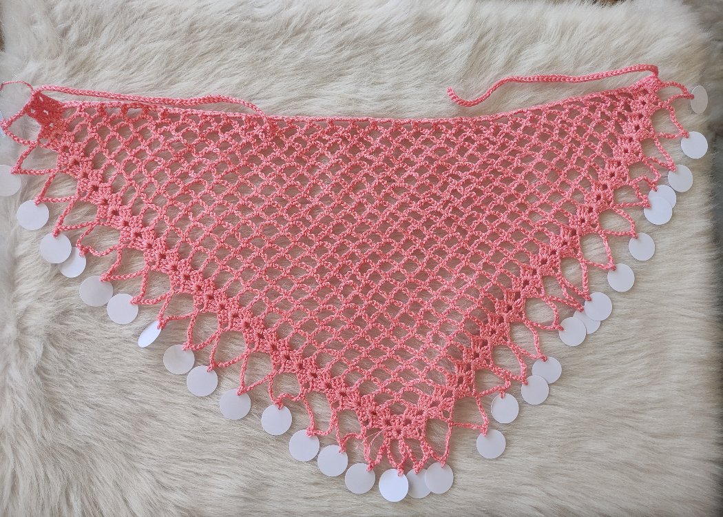 El Yapımı Somon Pembe Beyaz Pullu Örgü Saç Bandanası - Bohem Aksesuar
