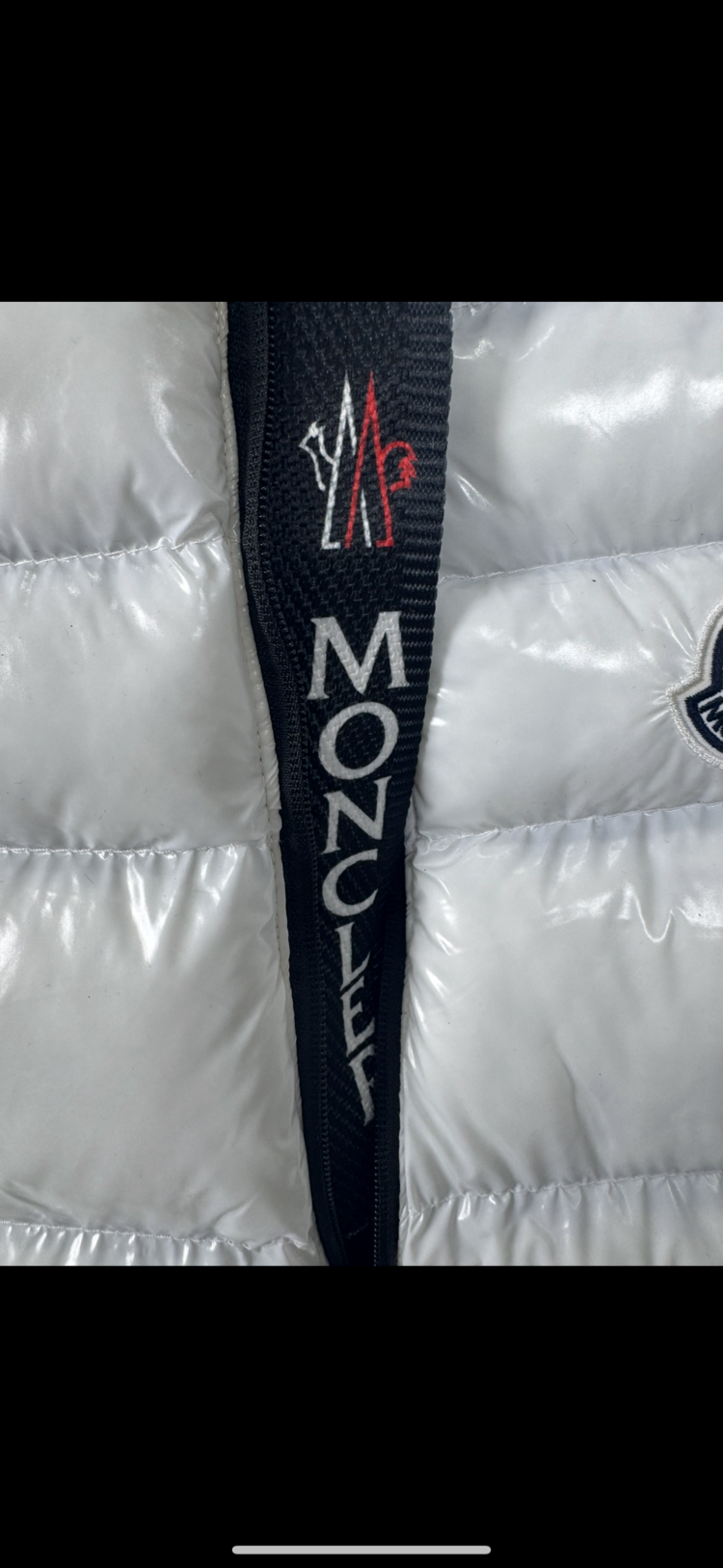 Moncler yelek