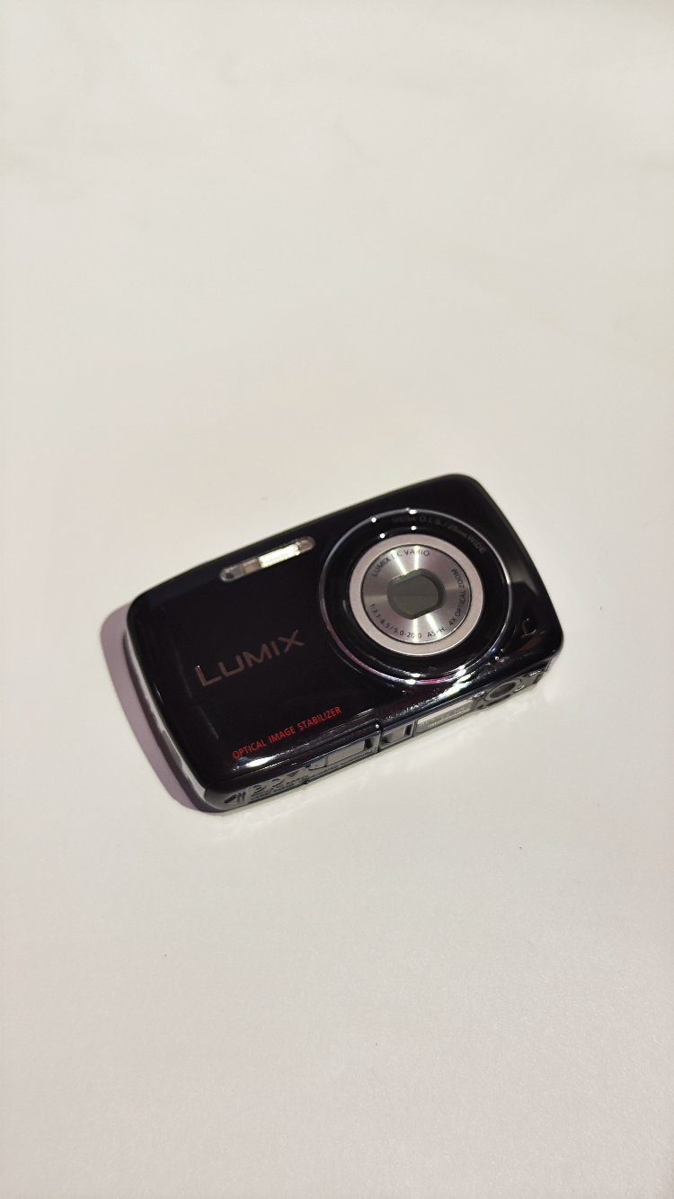 Panasonic Lumix DMC-S3 Dijital Fotoğraf Makinesi